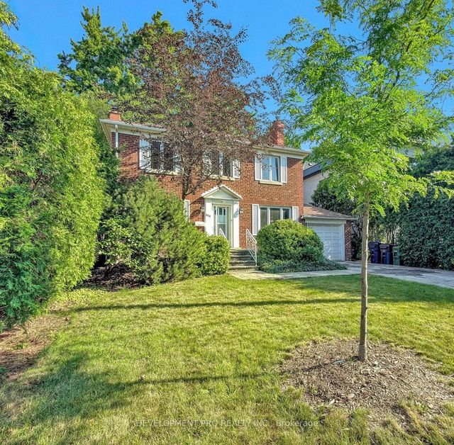 534 Deloraine Avenue, Toronto C04