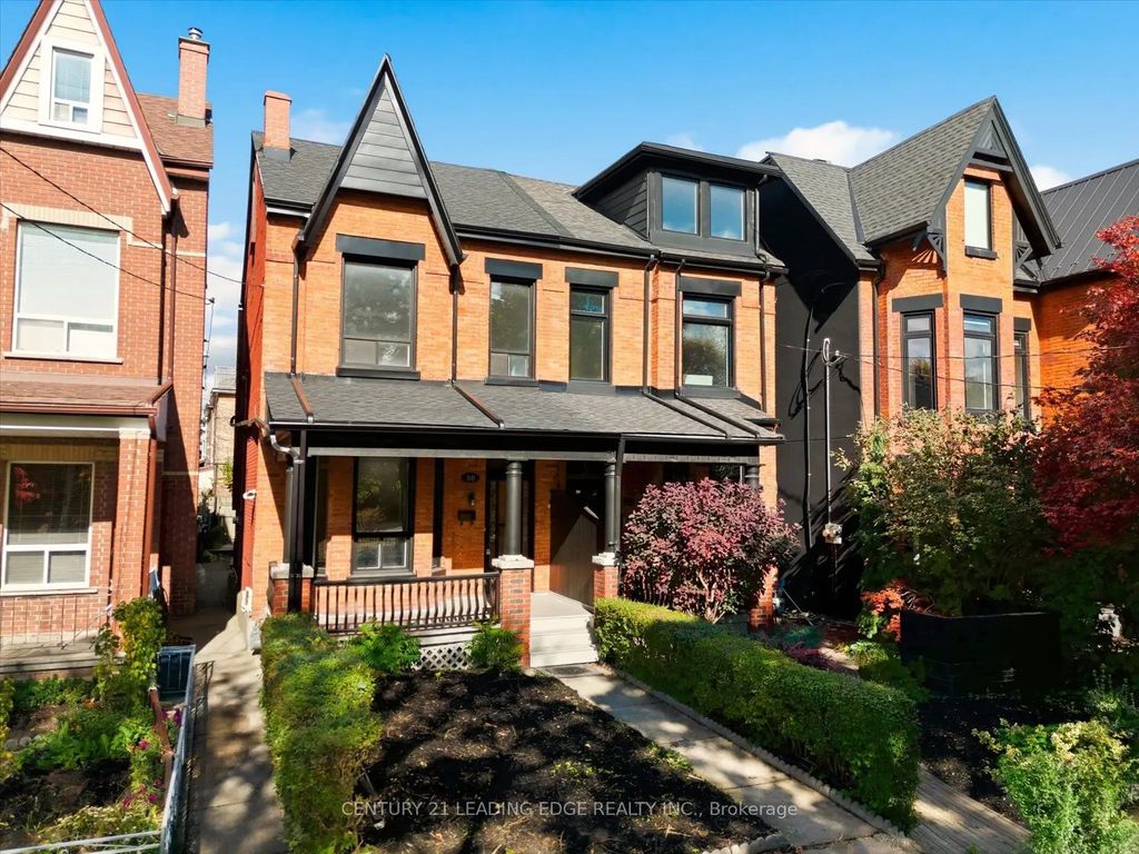 30 Ulster Street, Toronto C01