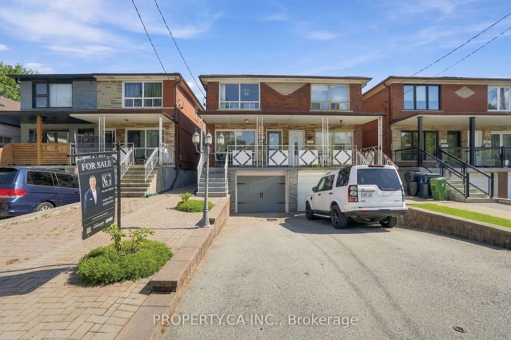 581a Delaware Avenue, Toronto C02