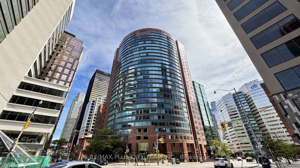 33 University Avenue 2506, Toronto C01