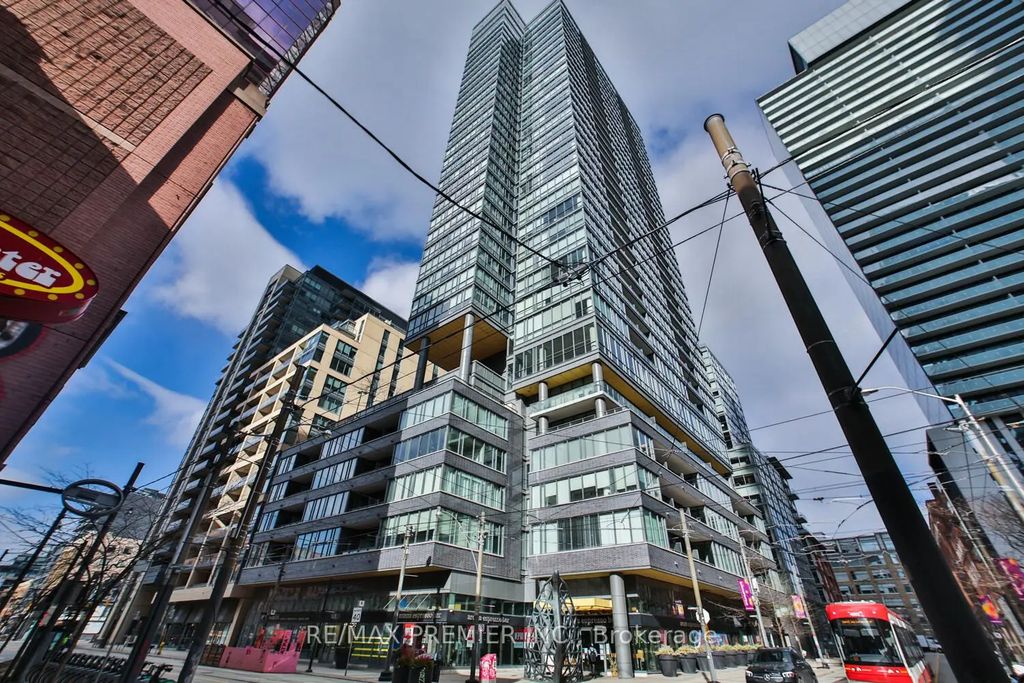 8 Charlotte Street 1606, Toronto C01