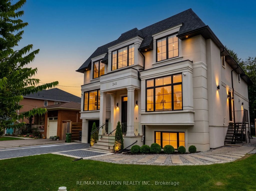 245 Patricia Avenue, Toronto C07