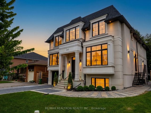 245 Patricia Avenue, Toronto C07