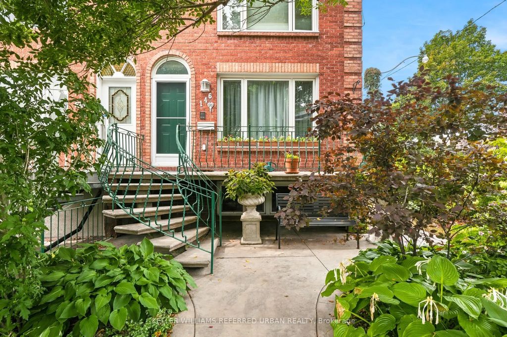 146 Montrose Avenue, Toronto C01