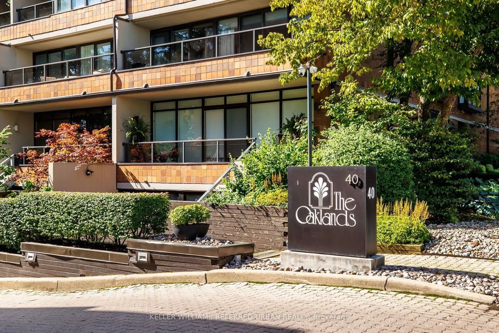 40 Oaklands Avenue 321, Toronto C02