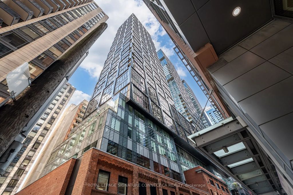 15 Mercer Street 317, Toronto C01