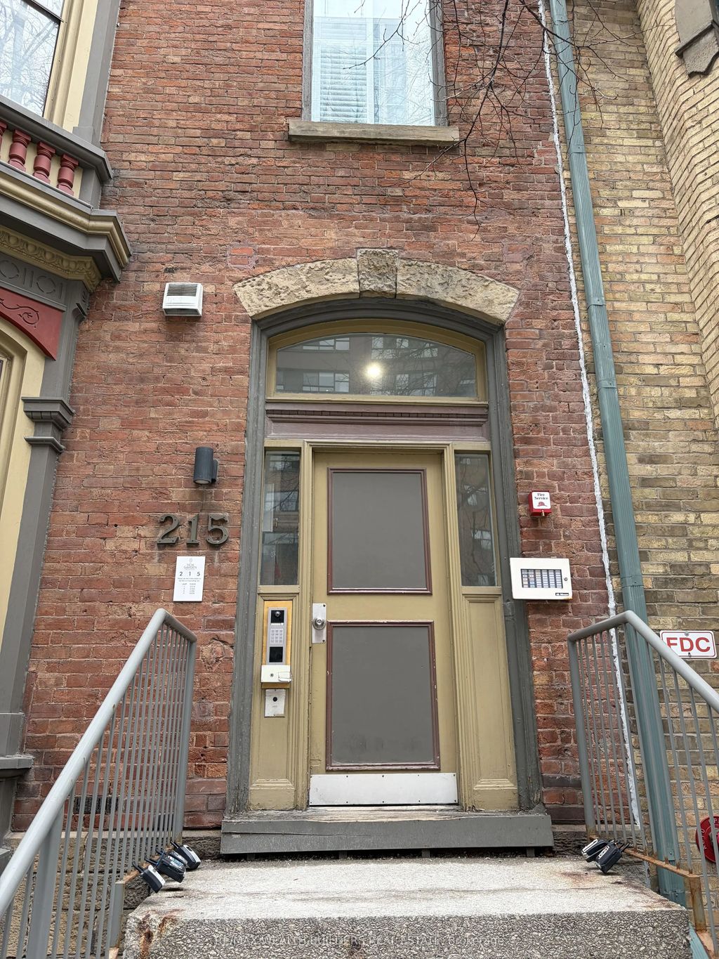 215 Jarvis Street 4, Toronto C08