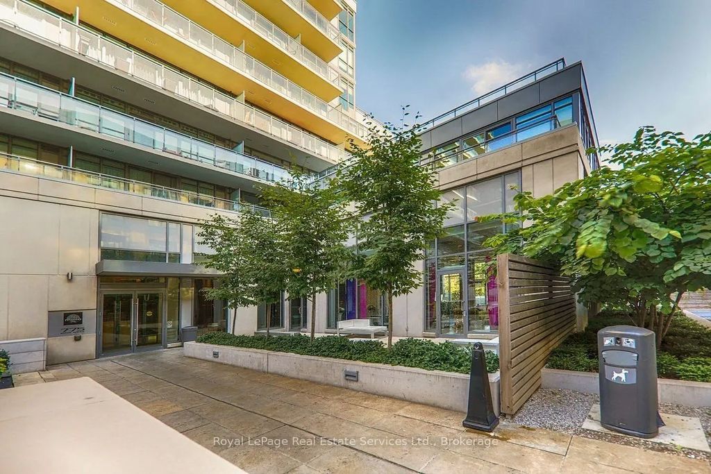 775 King Street W 1006, Toronto C01