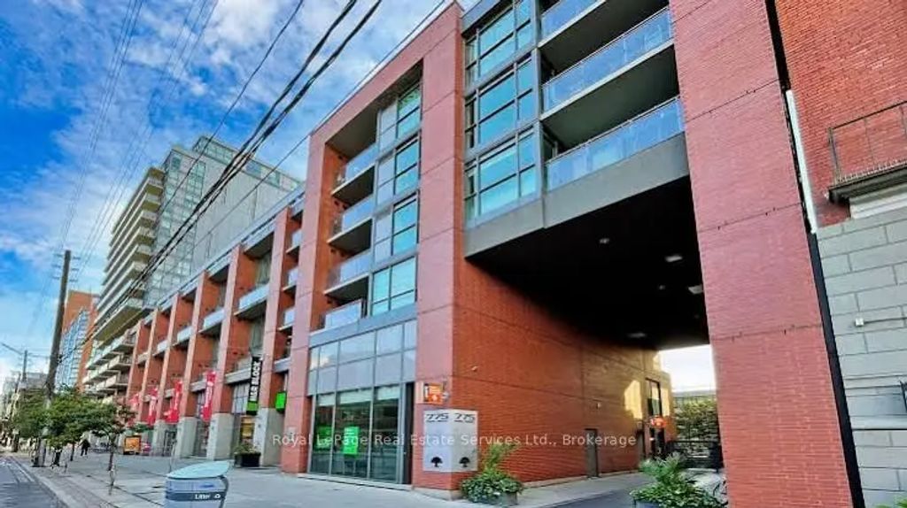 775 King Street W 1006, Toronto C01