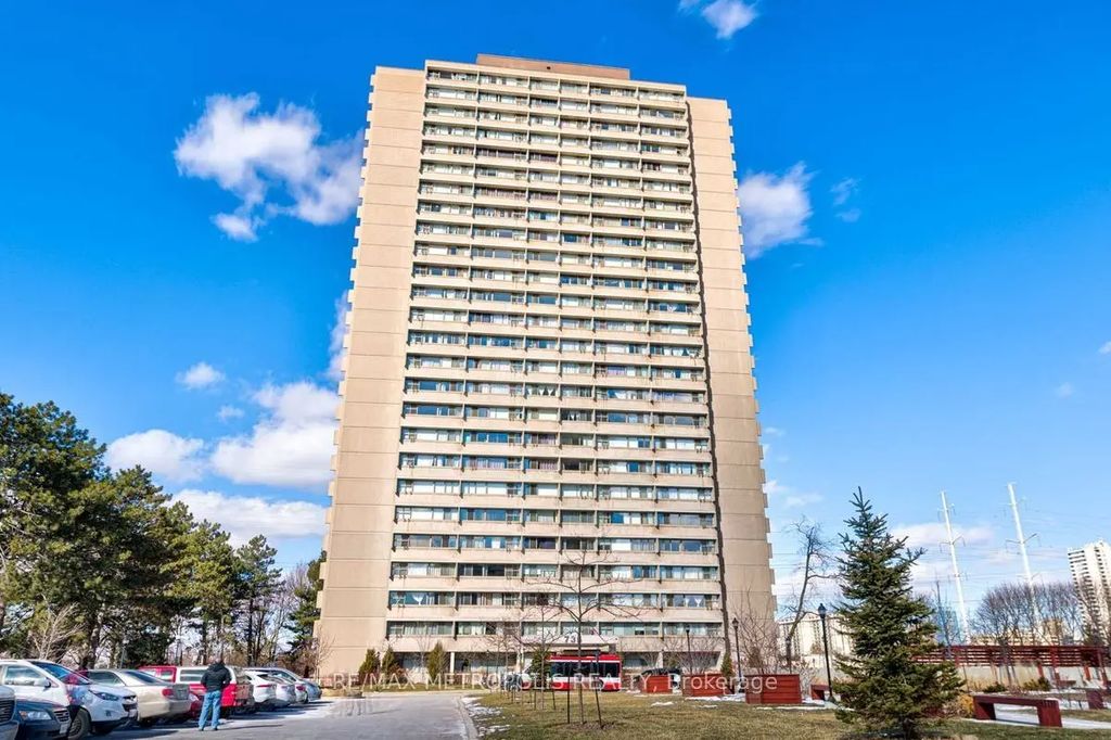 735 Don Mills Road 704, Toronto C11