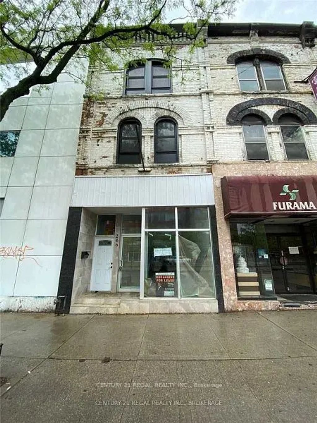 246 Spadina Avenue, Toronto C01