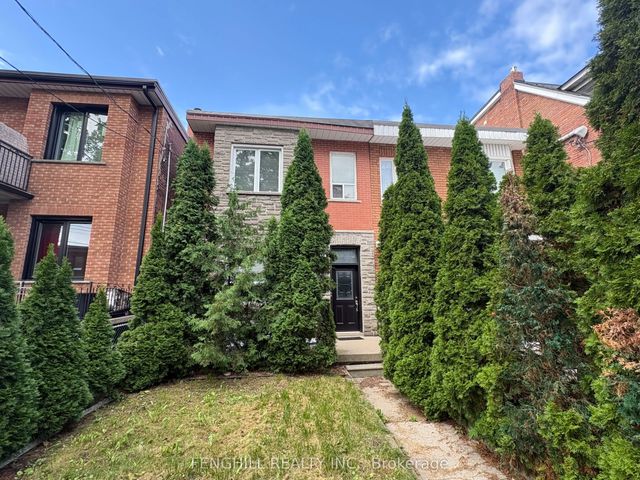 270 Clinton (bsmt) Street, Toronto C01