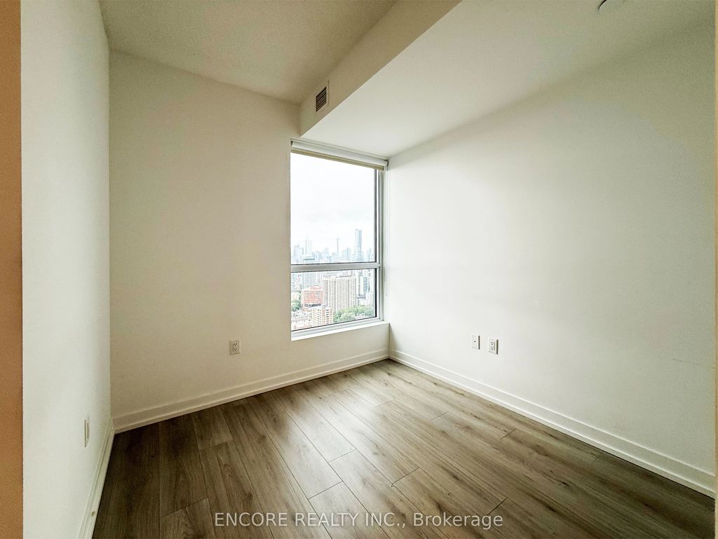 395 Bloor Street E 3801, Toronto C08
