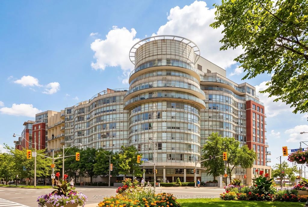 550 Queens Quay W 906, Toronto C01