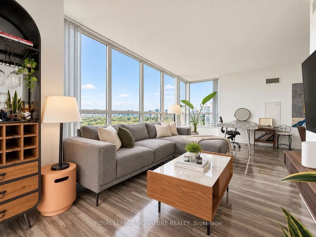 33 Sheppard Avenue E 2210, Toronto C14