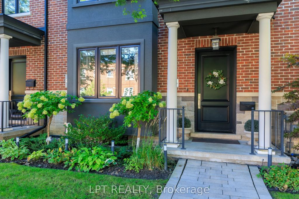 73b Rumsey Road, Toronto C11