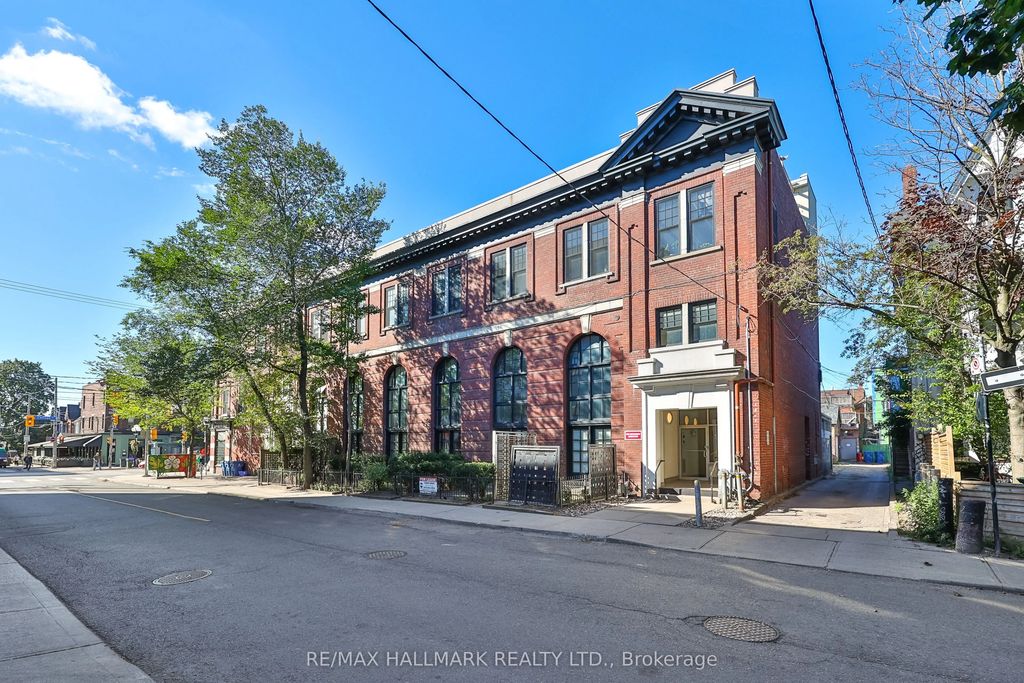 394 Euclid Avenue 205, Toronto C01