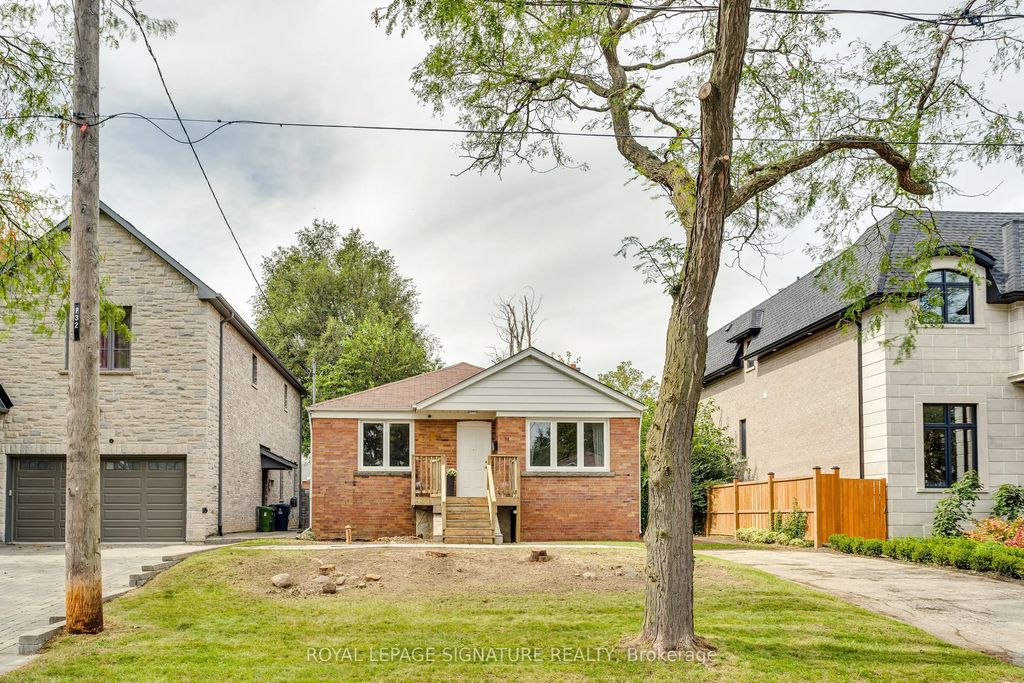 32 Wigan Crescent, Toronto C06