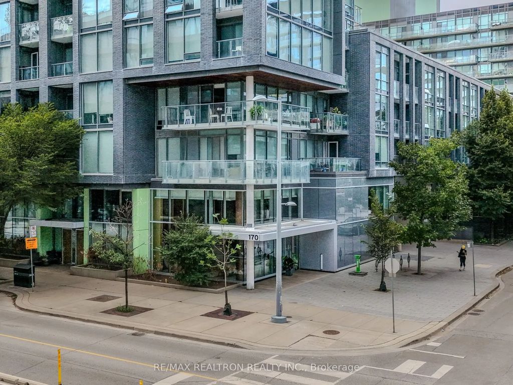 455 Front St Front Street E S302, Toronto C08