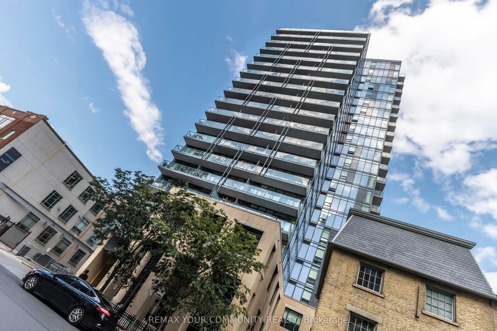 105 George Street 1210, Toronto C08