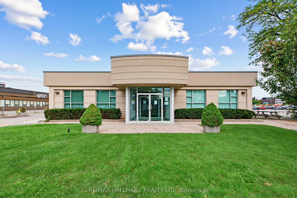 30 Kern Road 202, Toronto C13