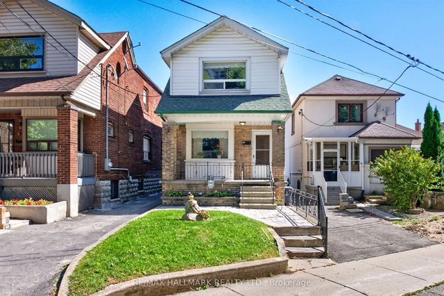 631 Lauder Avenue, Toronto C03
