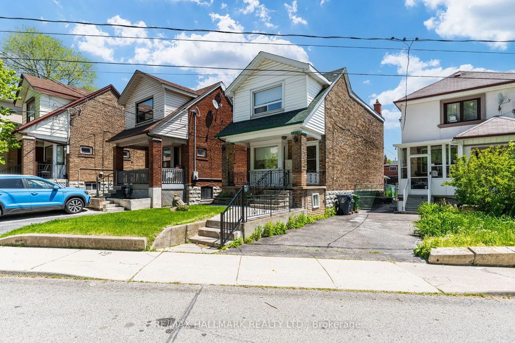 631 Lauder Avenue, Toronto C03