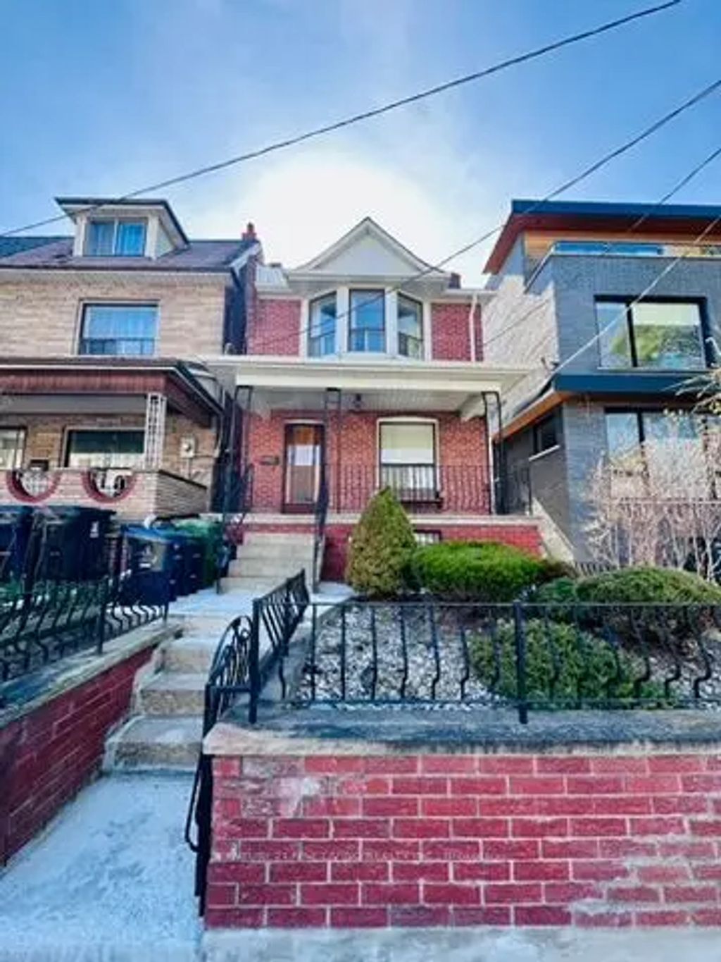 382 Roxton Road, Toronto C01