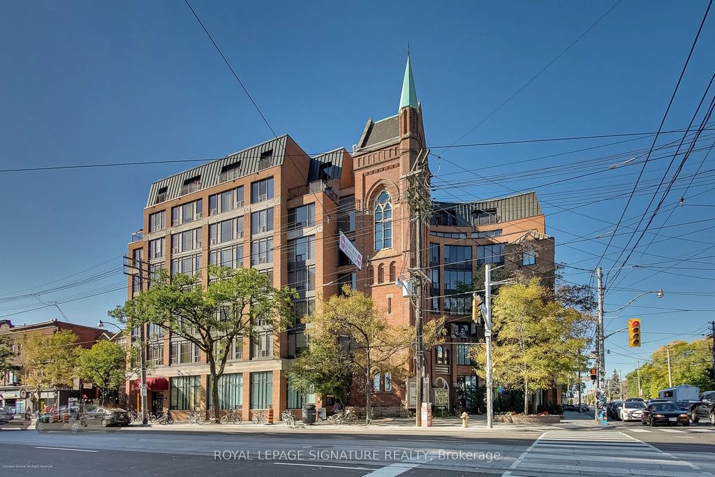 456 College Street 415, Toronto C01