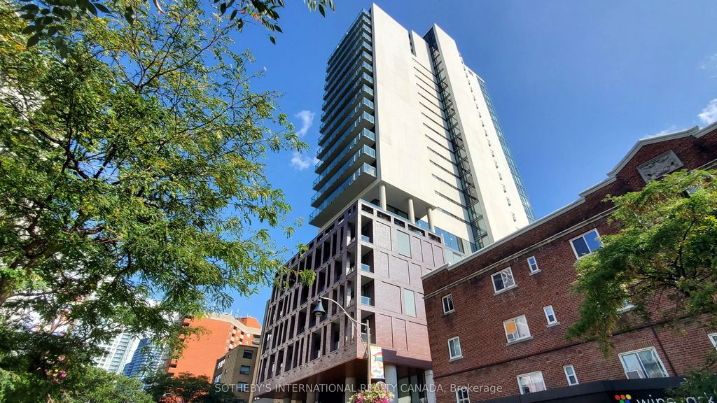 81 Wellesley Street E 305, Toronto C08