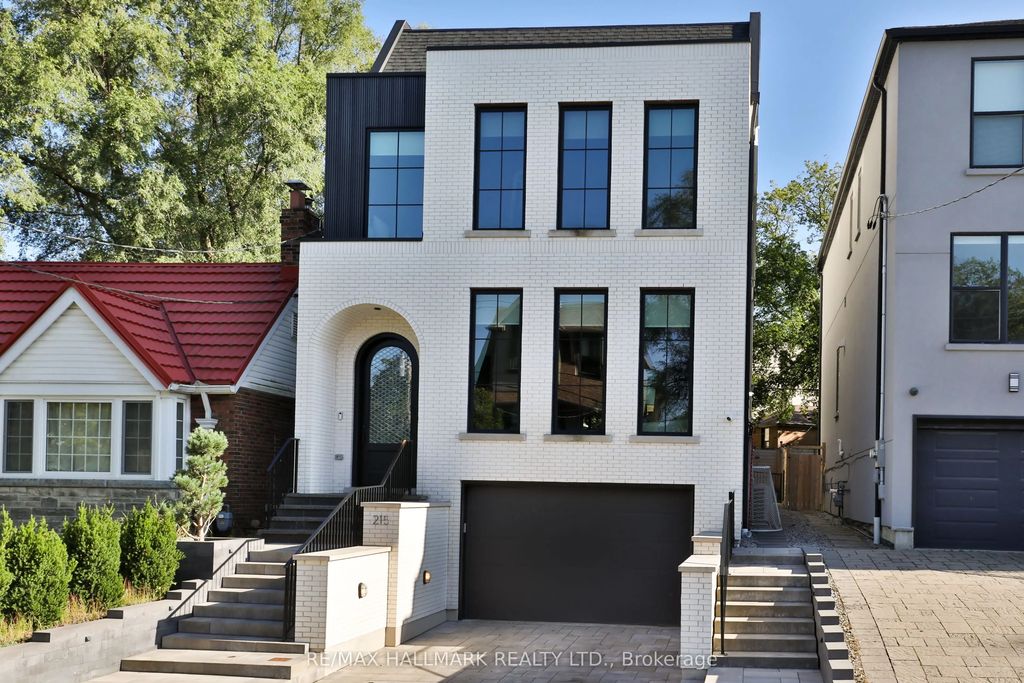 215 Ava Road, Toronto C03