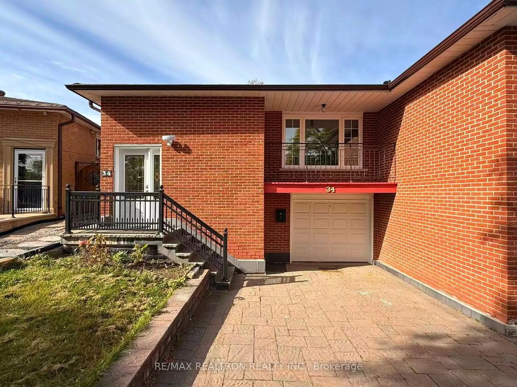 34 James Gray Drive Lower, Toronto C15