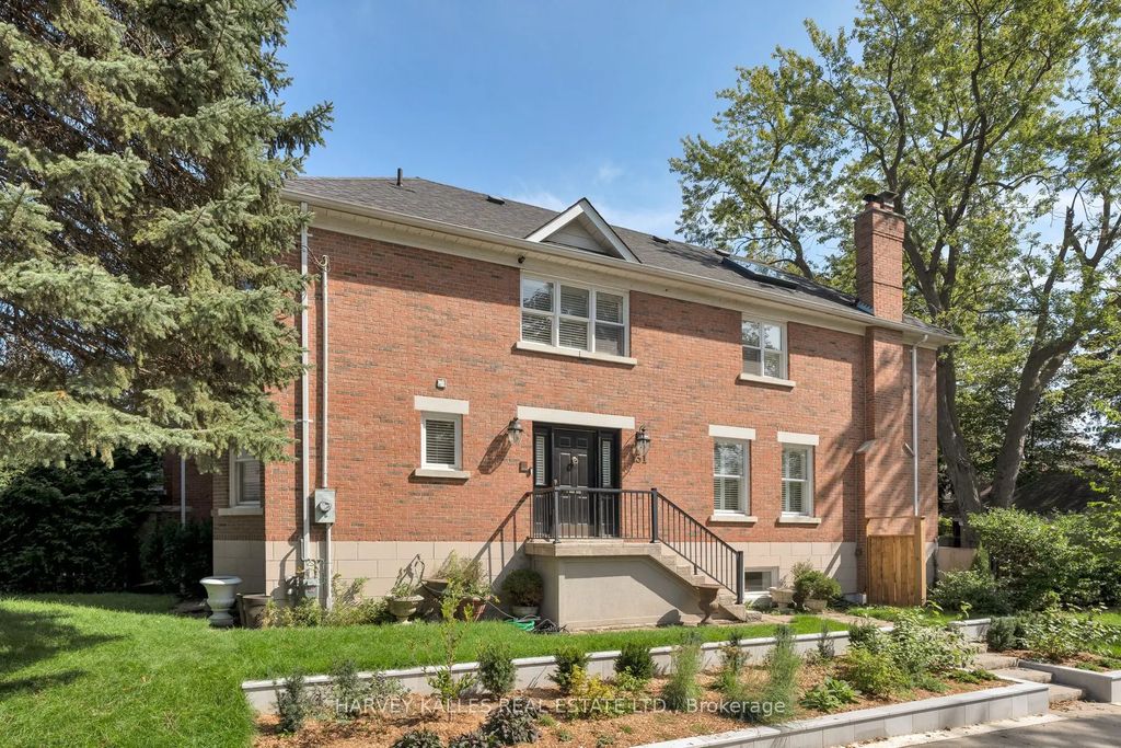 131 Rosewell Avenue, Toronto C04