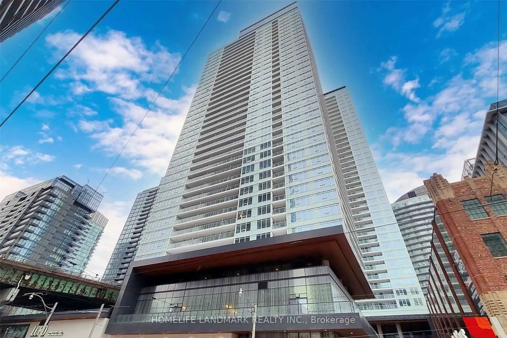 19 Bathurst Street 610, Toronto C01