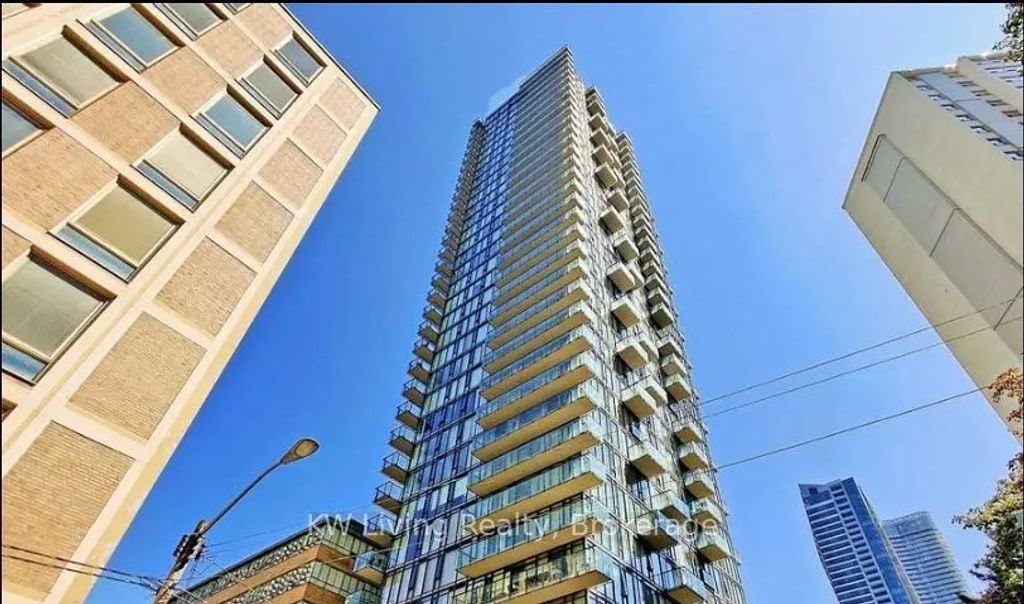75 St Nicholas Street 1701, Toronto C01