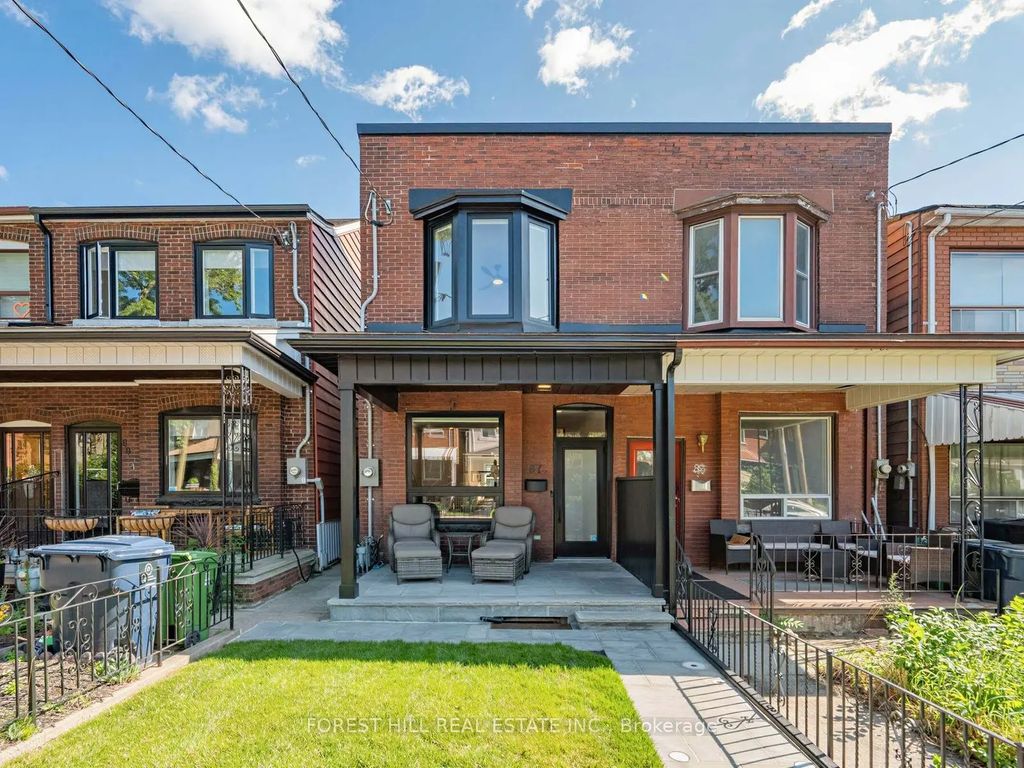 87 Palmerston Avenue, Toronto C01