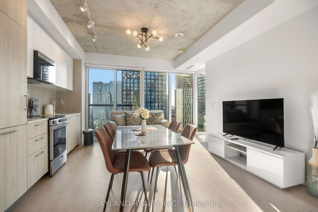 65 Mutual Street 2505, Toronto C08