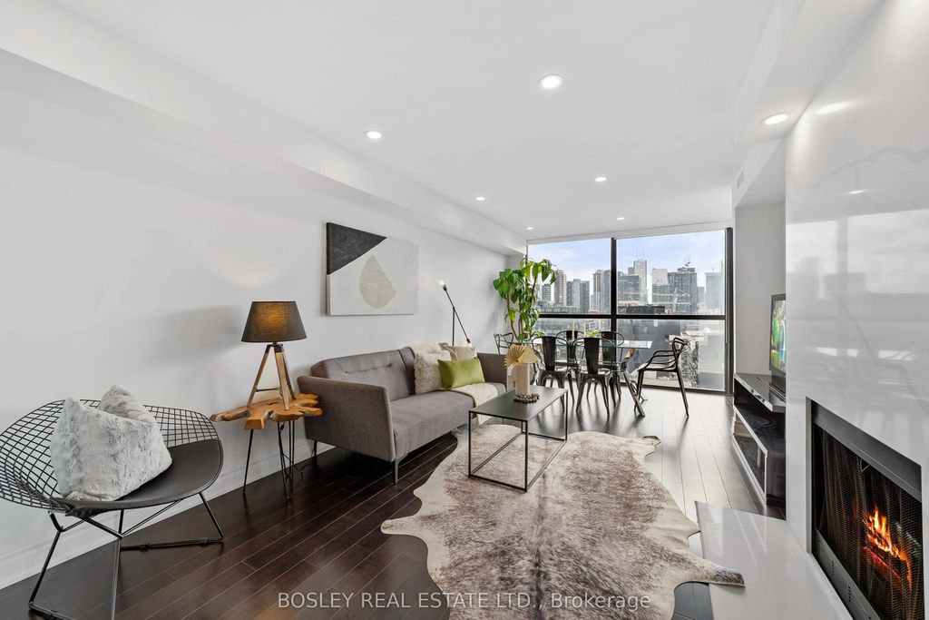 705 King Street Ph02, Toronto C01