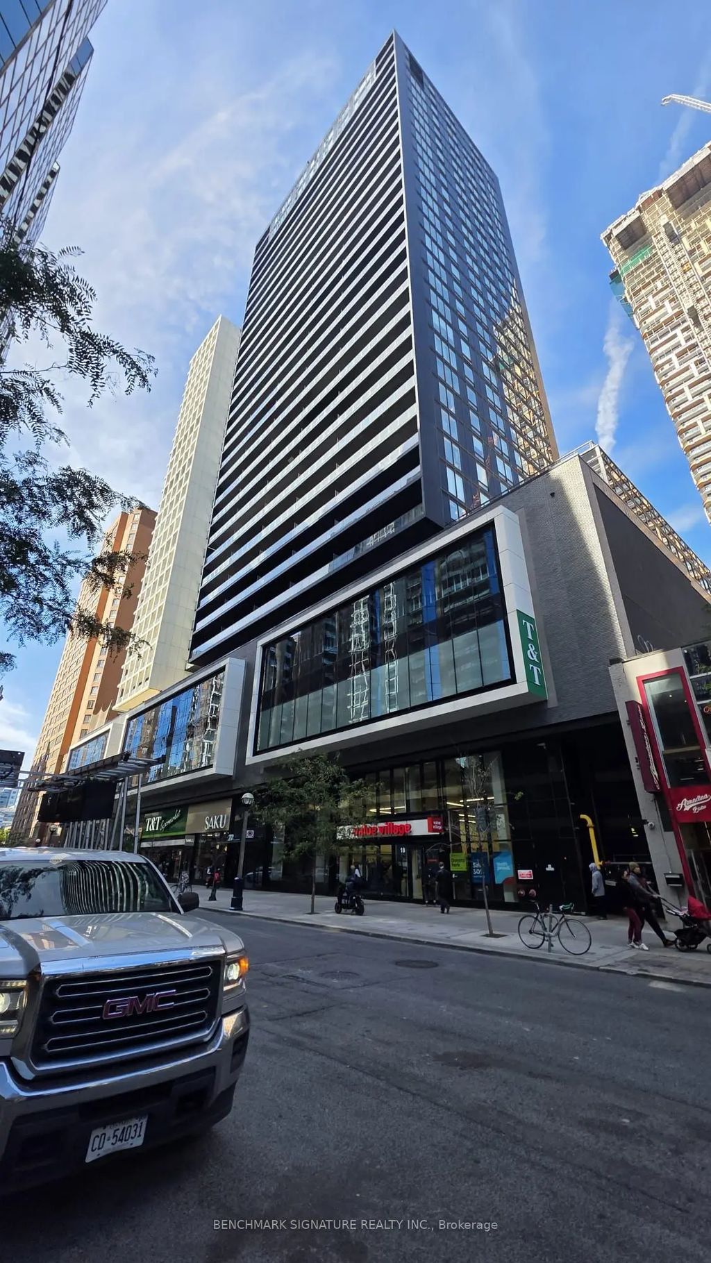 20 Edward Street 2513, Toronto C01