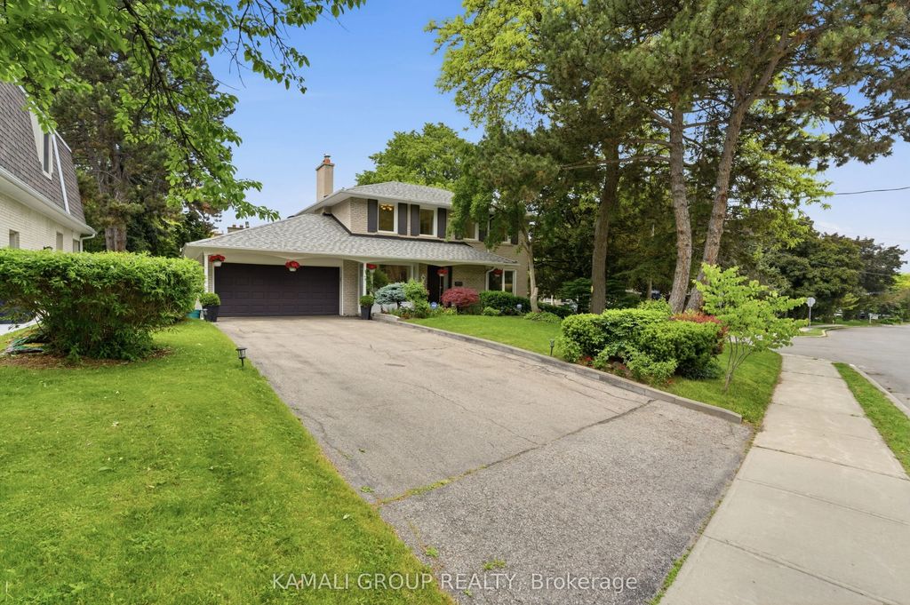 30 Blue Ridge Road, Toronto C15