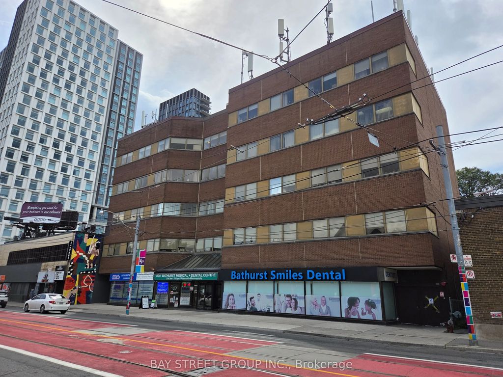 800 Bathurst Street 204, Toronto C02