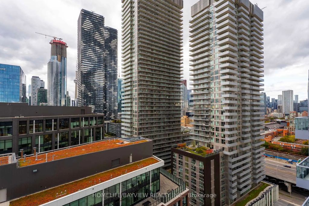 15 Richardson Street 2016, Toronto C08