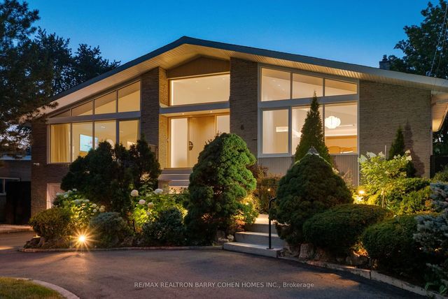 6 Denmark Crescent, Toronto C07