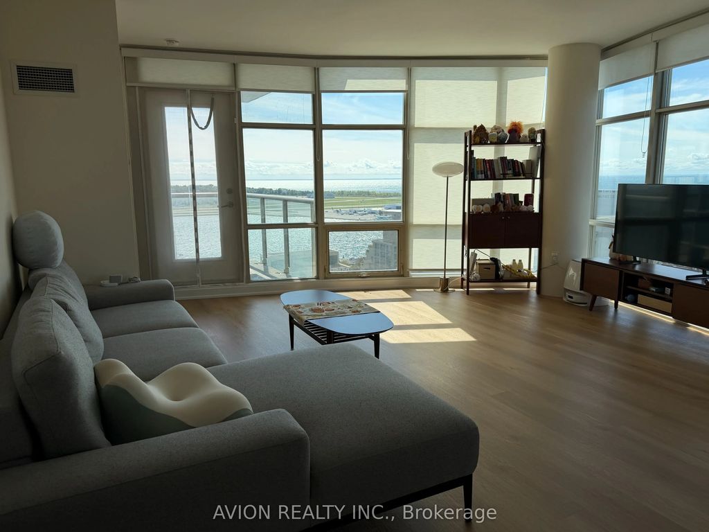 35 Mariner Terrace 2212, Toronto C01