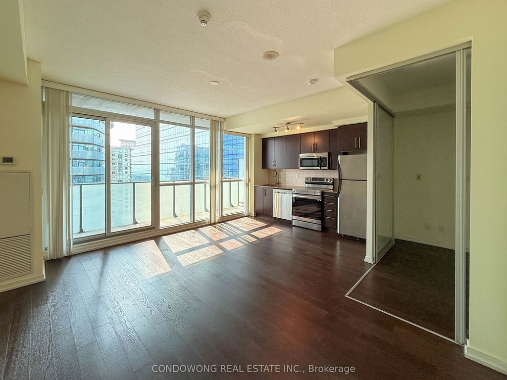 55 Bremner Boulevard 2611, Toronto C01