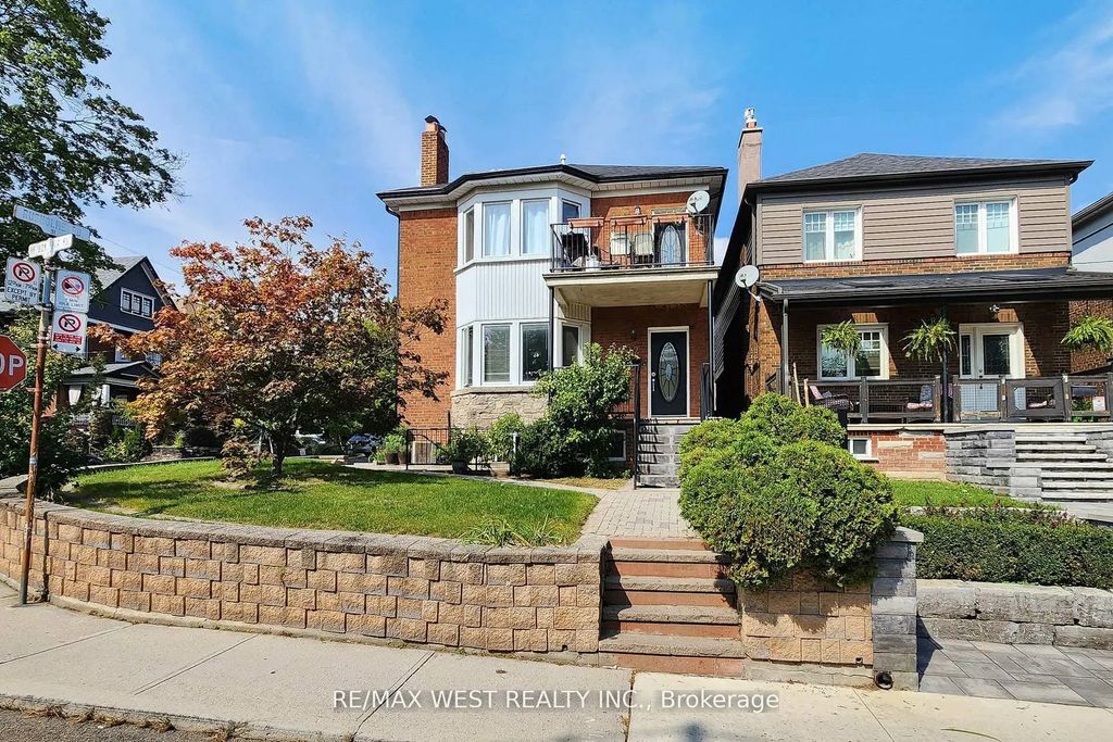 52 Heydon Park Road, Toronto C01