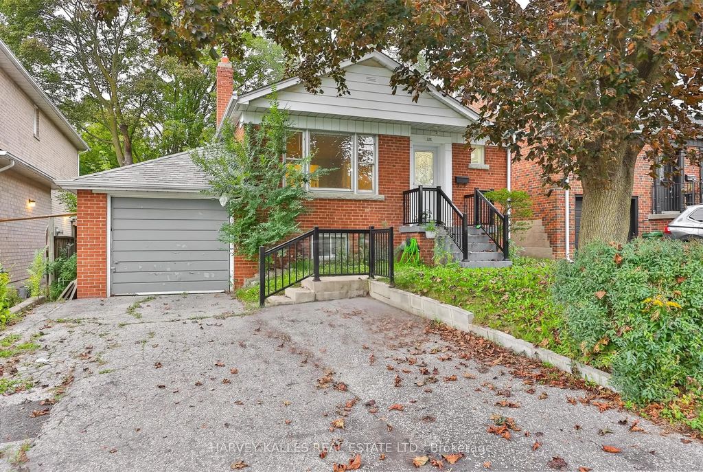 128 Bogert Avenue Main, Toronto C07
