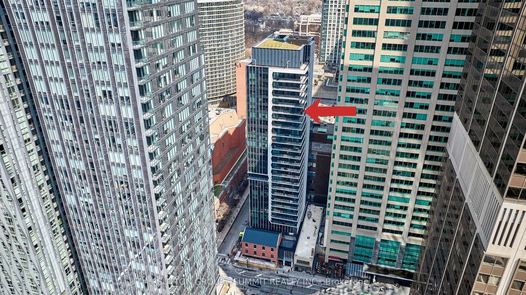 771 Yonge Street 2501, Toronto C09