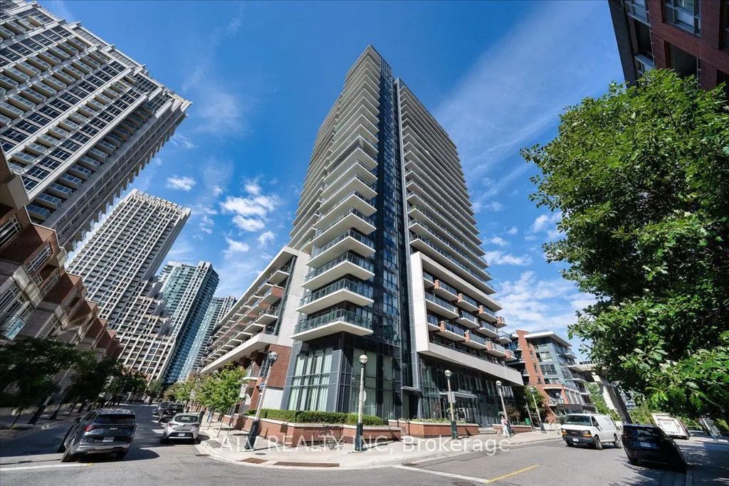 38 Iannuzzi Street Uph03, Toronto C01