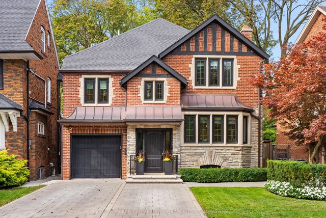 12 Millbank Avenue, Toronto C03